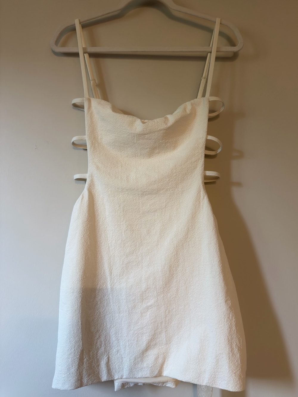 Devon Windsor Halo Dress White Textured Side Cutout Mini Dress NWT Medium